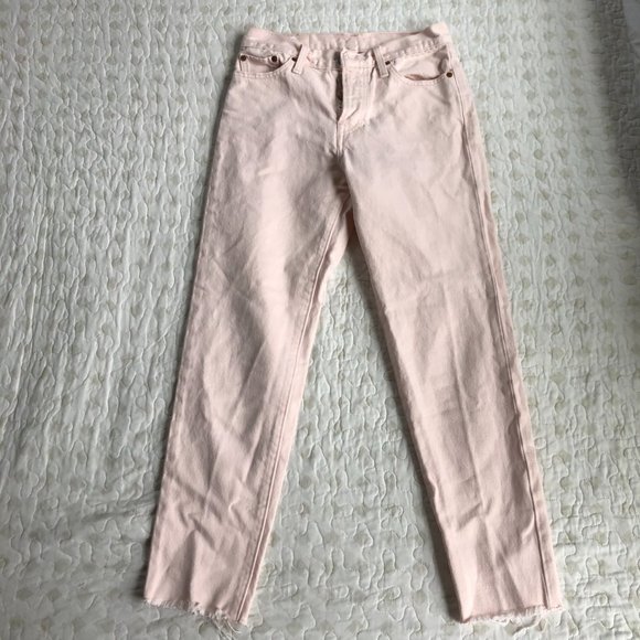 Light Pink Levi's - Picture 2 of 8